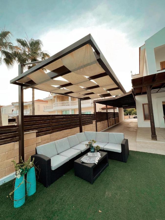 Oasi Rejuve Villa Meneou Exterior foto